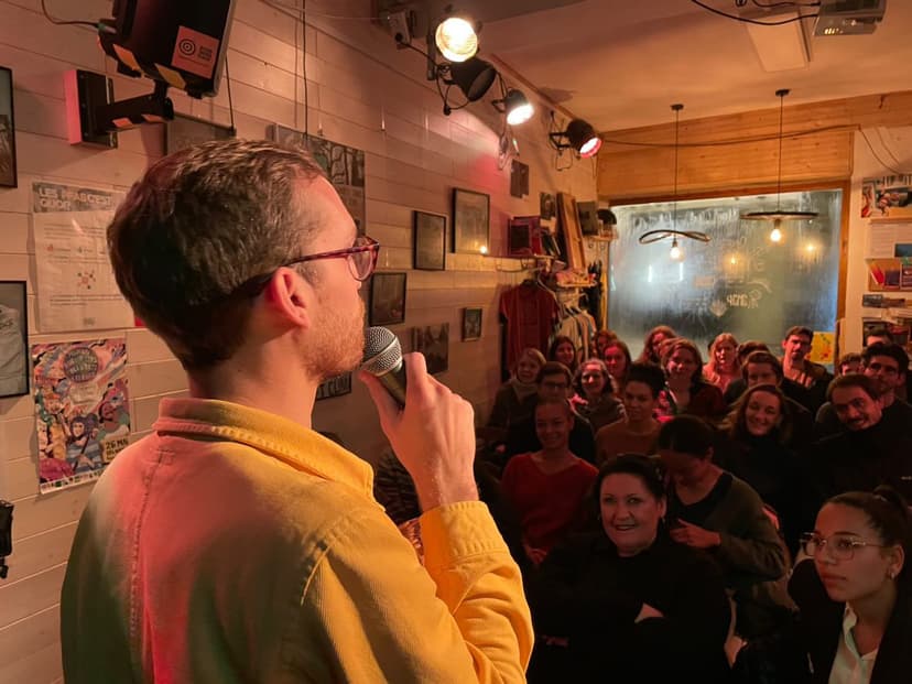 Plateau d'humour à l'Alternatibar